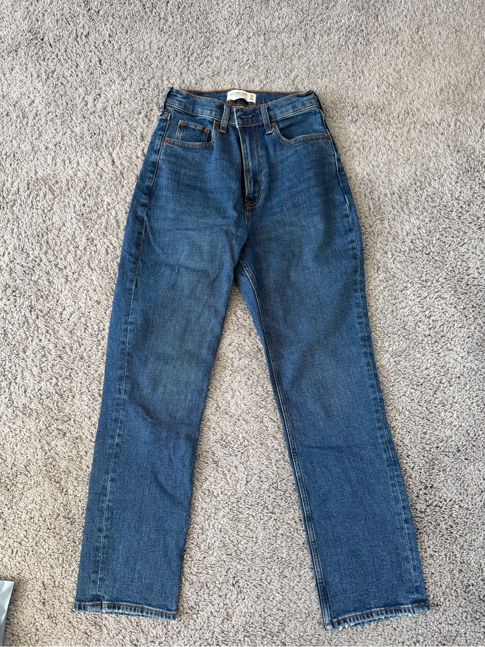 Abercrombie (Curve Love) Ankle Straight Ultra High Rise